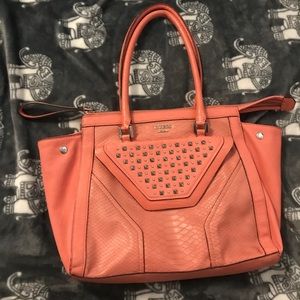 Last day ‼️ GUESS PURSE 👛